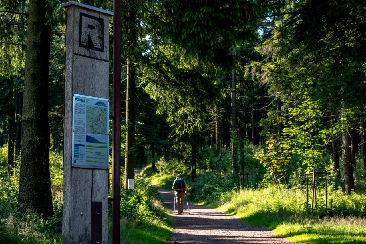 Pension Haus Saarland オーバーホーフ エクステリア 写真