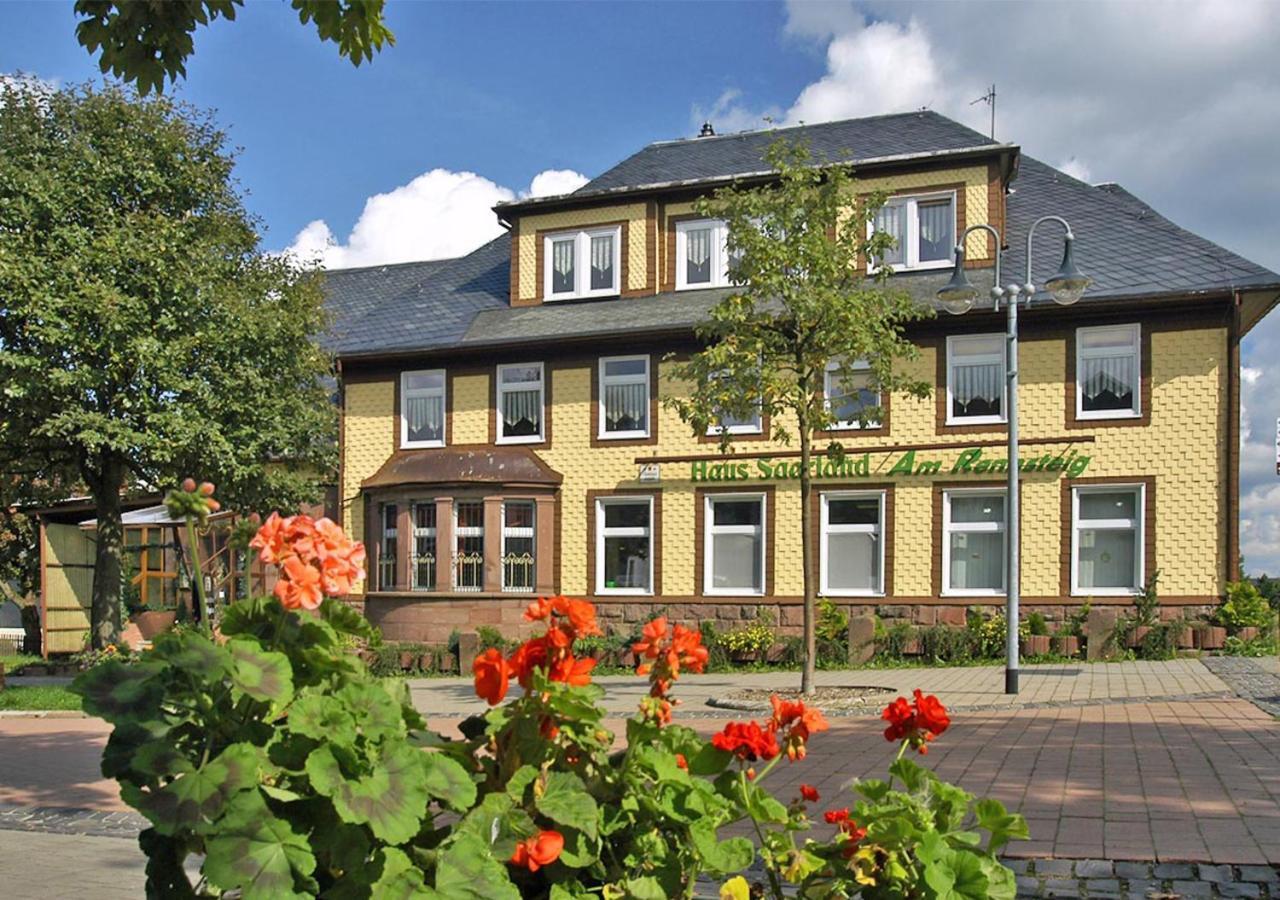 Pension Haus Saarland オーバーホーフ エクステリア 写真